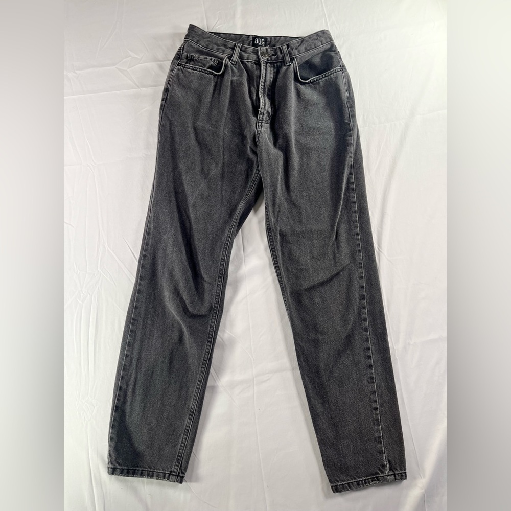 Women's BDG Urban Outfitters Mom High Rise Black Jeans Size 27